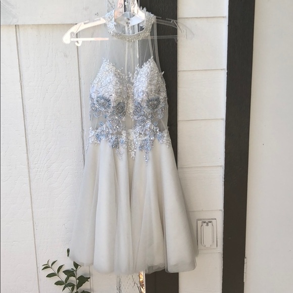 Dresses & Skirts - Beautiful Formal Dress